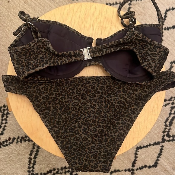 Zimmermann textures leopard bikini - Picture 3 of 5